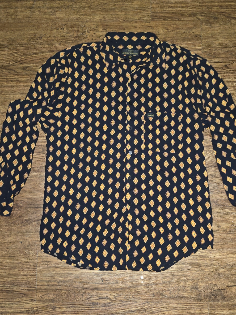 GUESS Vintage 1980 Black Button-Down Shirt with Gold Diamond Print